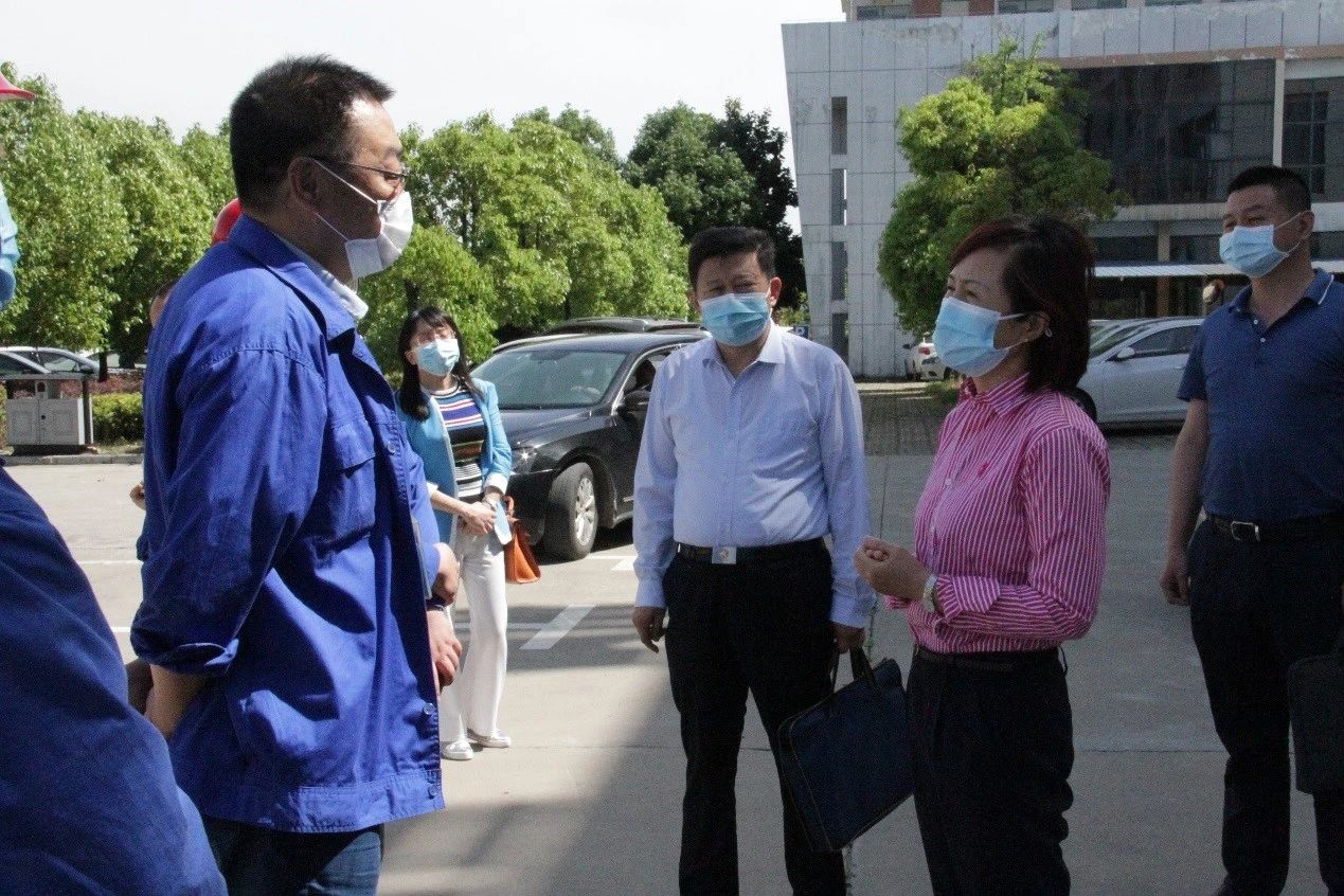 湖北省自然资源厅副厅长夏亚灵一行莅临华体会平台重工走访调研